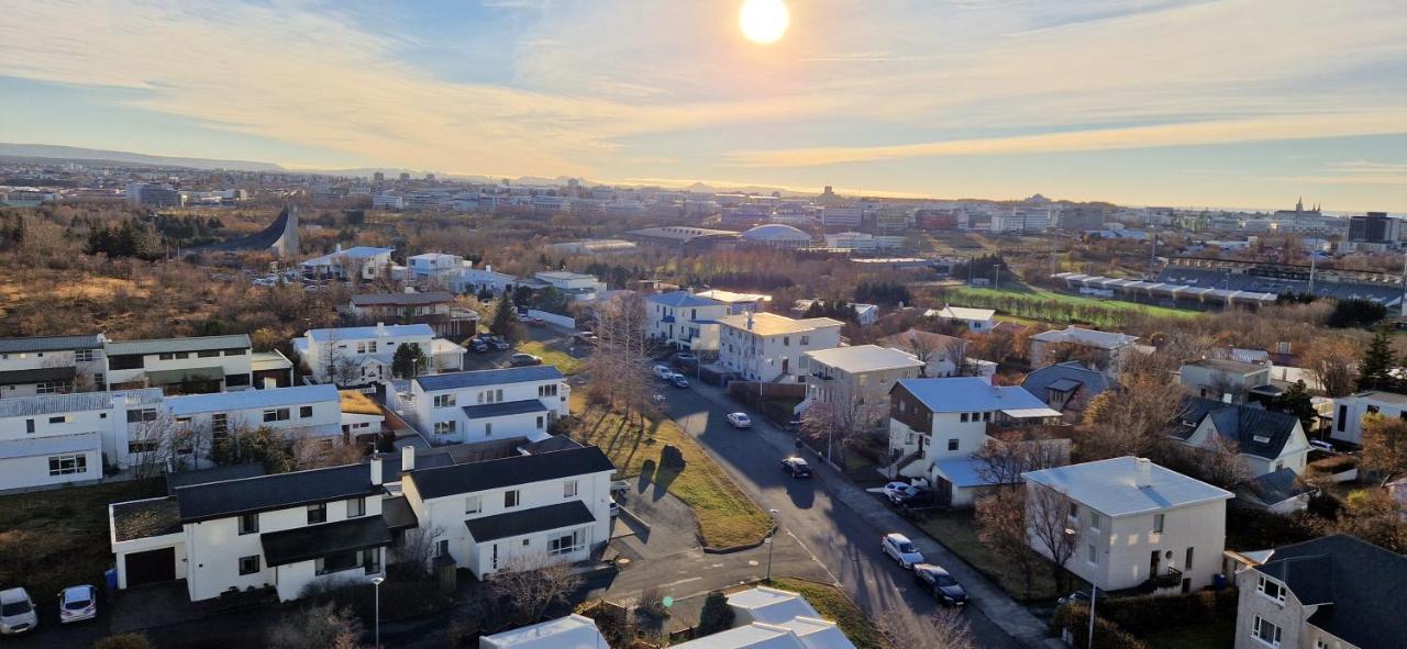 Panoramic Studio Apartment With Stunning View - Free Parking Reiquiavique Exterior foto